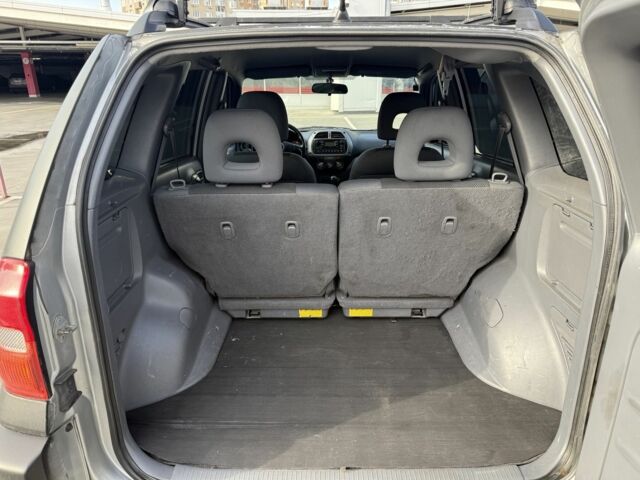 Красный Тойота РАВ 4, объемом двигателя 2 л и пробегом 262 тыс. км за 4000 $, фото 15 на Automoto.ua