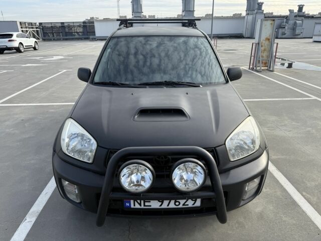 Красный Тойота РАВ 4, объемом двигателя 2 л и пробегом 262 тыс. км за 4000 $, фото 4 на Automoto.ua