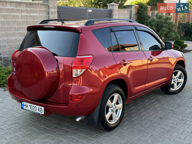 Червоний Тойота РАВ 4, об'ємом двигуна 2 л та пробігом 180 тис. км за 8999 $, фото 8 на Automoto.ua