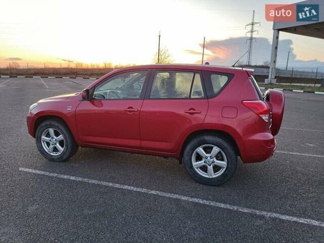 Красный Тойота РАВ 4, объемом двигателя 2.2 л и пробегом 326 тыс. км за 9500 $, фото 30 на Automoto.ua