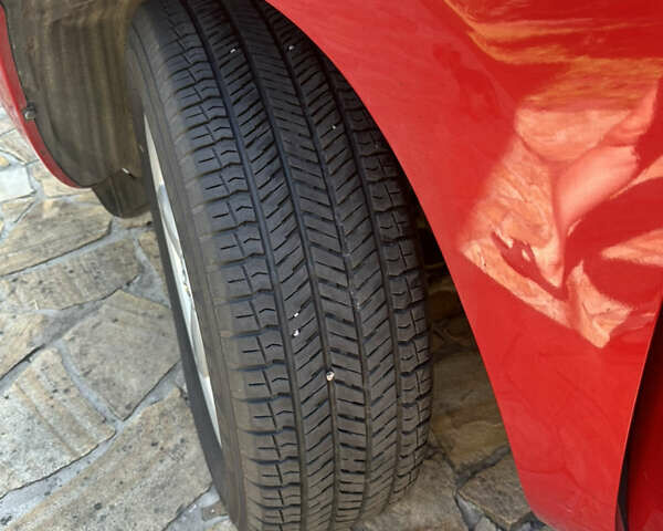 Красный Тойота РАВ 4, объемом двигателя 2 л и пробегом 98 тыс. км за 10700 $, фото 16 на Automoto.ua