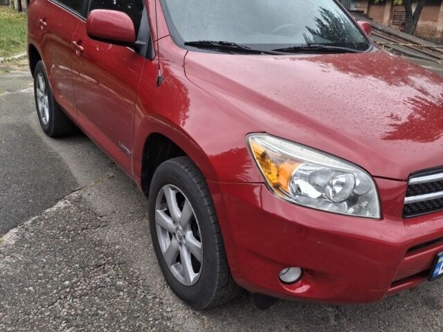 Красный Тойота РАВ 4, объемом двигателя 3.5 л и пробегом 135 тыс. км за 10200 $, фото 2 на Automoto.ua