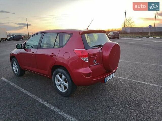 Красный Тойота РАВ 4, объемом двигателя 2.2 л и пробегом 326 тыс. км за 9500 $, фото 17 на Automoto.ua