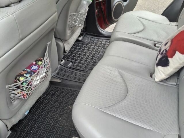 Красный Тойота РАВ 4, объемом двигателя 3.5 л и пробегом 135 тыс. км за 10200 $, фото 6 на Automoto.ua