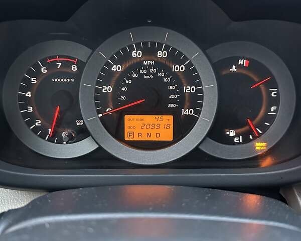 Красный Тойота РАВ 4, объемом двигателя 2.4 л и пробегом 336 тыс. км за 10300 $, фото 28 на Automoto.ua