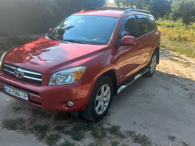 Красный Тойота РАВ 4, объемом двигателя 2.4 л и пробегом 194 тыс. км за 11000 $, фото 1 на Automoto.ua