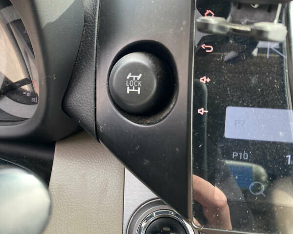 Красный Тойота РАВ 4, объемом двигателя 2 л и пробегом 244 тыс. км за 9500 $, фото 31 на Automoto.ua