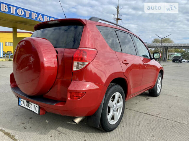 Красный Тойота РАВ 4, объемом двигателя 2 л и пробегом 244 тыс. км за 9500 $, фото 8 на Automoto.ua