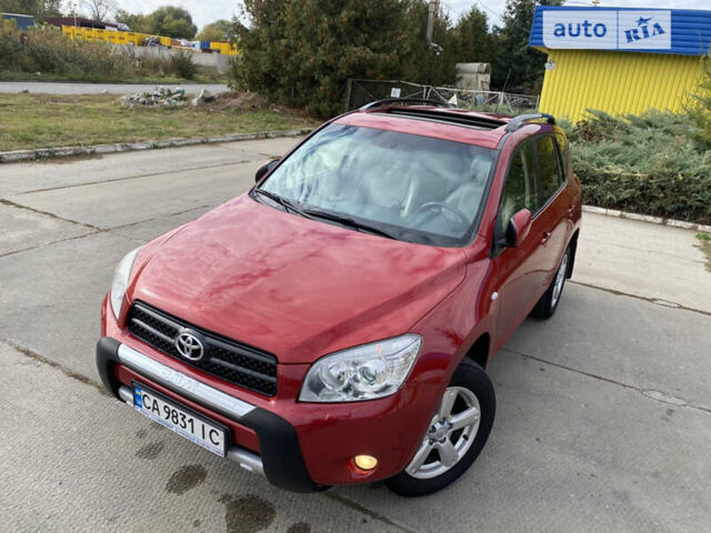 Красный Тойота РАВ 4, объемом двигателя 2 л и пробегом 244 тыс. км за 9500 $, фото 24 на Automoto.ua