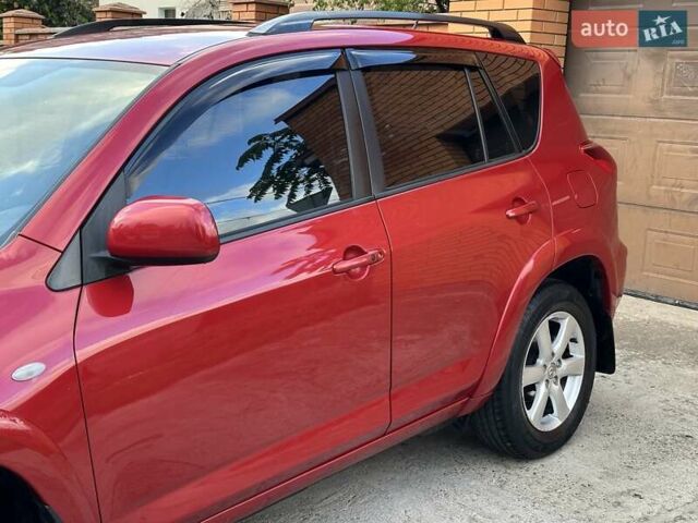 Красный Тойота РАВ 4, объемом двигателя 2.36 л и пробегом 200 тыс. км за 9999 $, фото 8 на Automoto.ua