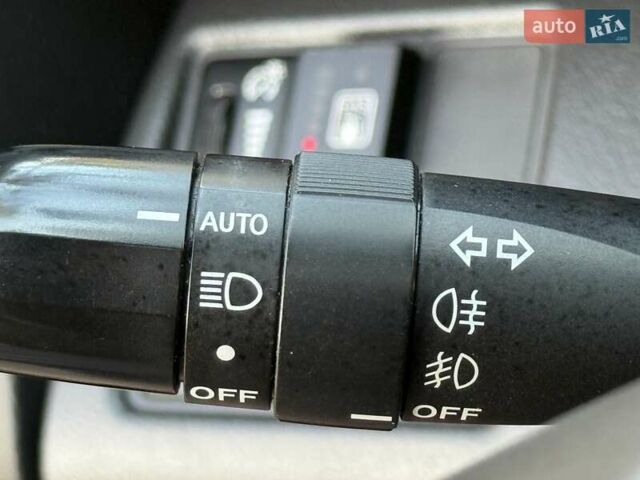 Красный Тойота РАВ 4, объемом двигателя 2 л и пробегом 174 тыс. км за 10999 $, фото 36 на Automoto.ua