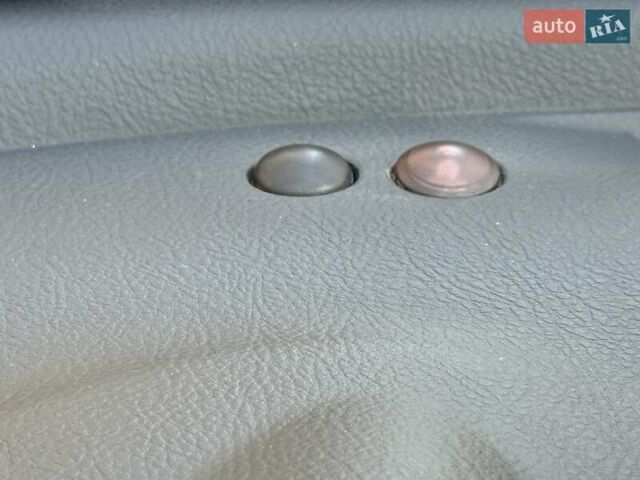 Красный Тойота РАВ 4, объемом двигателя 2 л и пробегом 174 тыс. км за 10999 $, фото 40 на Automoto.ua