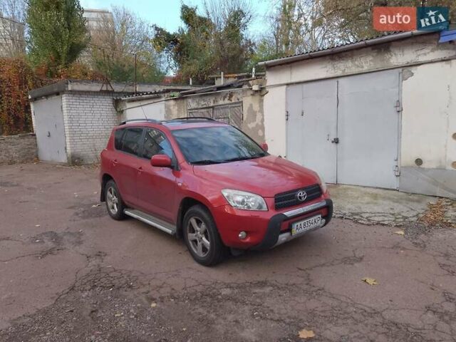 Тойота РАВ 4 2008 в Киеве на Automoto.ua Красный Тойота РАВ 4, объемом двигателя 2 л и пробегом 166 тыс. км за 9700 $, фото 11 на Automoto.ua