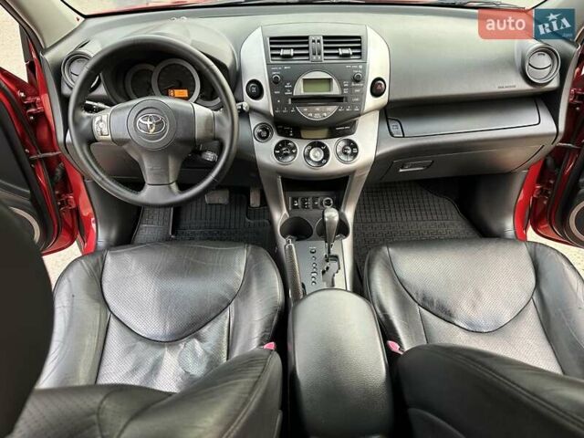 Тойота РАВ 4 2008 в Одессе на Automoto.ua Красный Тойота РАВ 4, объемом двигателя 2.36 л и пробегом 200 тыс. км за 10500 $, фото 56 на Automoto.ua