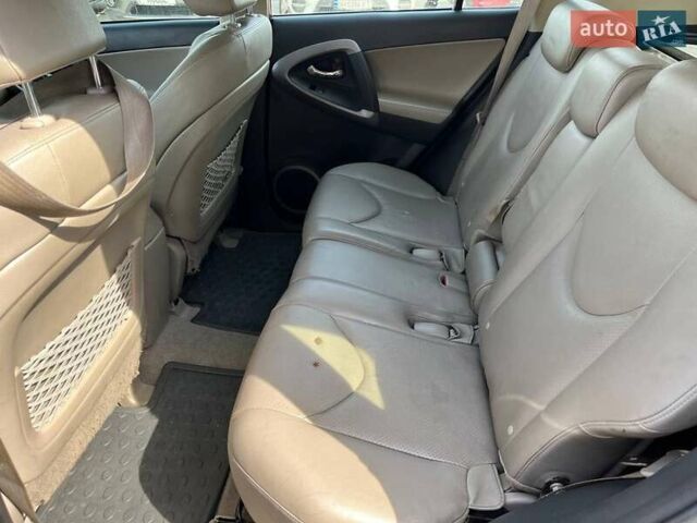 Красный Тойота РАВ 4, объемом двигателя 2 л и пробегом 278 тыс. км за 8990 $, фото 26 на Automoto.ua