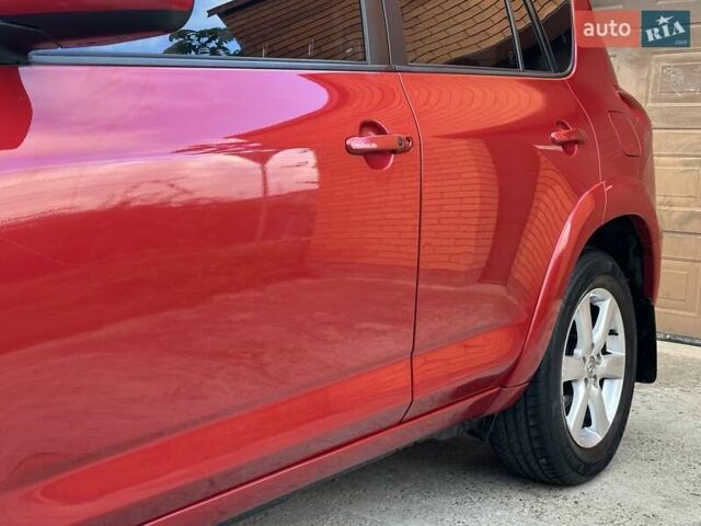 Красный Тойота РАВ 4, объемом двигателя 2.36 л и пробегом 200 тыс. км за 9999 $, фото 12 на Automoto.ua
