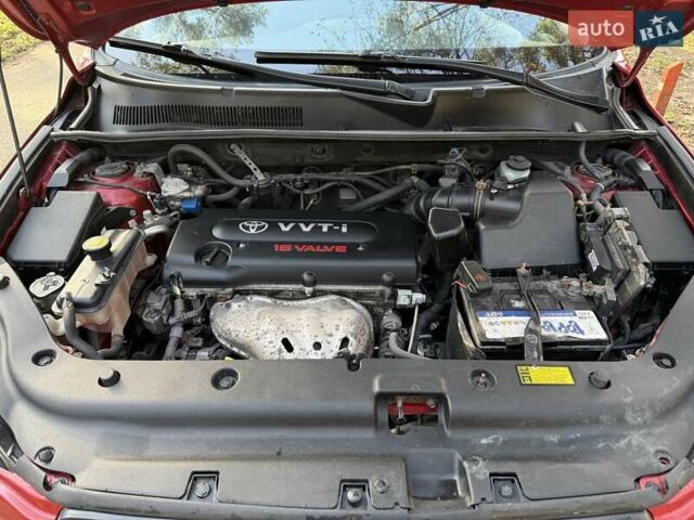 Красный Тойота РАВ 4, объемом двигателя 2 л и пробегом 174 тыс. км за 10999 $, фото 53 на Automoto.ua