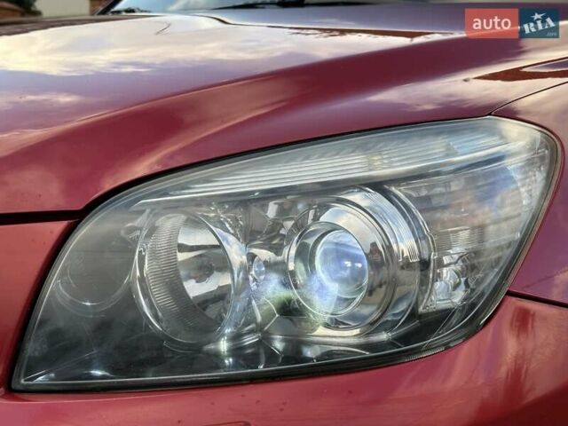 Тойота РАВ 4 2008 в Одессе на Automoto.ua Красный Тойота РАВ 4, объемом двигателя 2.36 л и пробегом 200 тыс. км за 10500 $, фото 6 на Automoto.ua