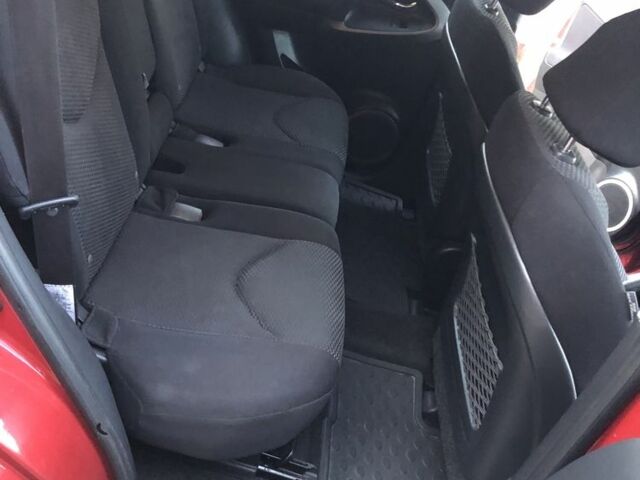 Красный Тойота РАВ 4, объемом двигателя 2 л и пробегом 232 тыс. км за 8999 $, фото 12 на Automoto.ua