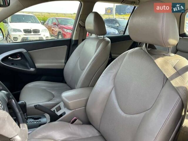 Красный Тойота РАВ 4, объемом двигателя 2 л и пробегом 278 тыс. км за 8990 $, фото 38 на Automoto.ua