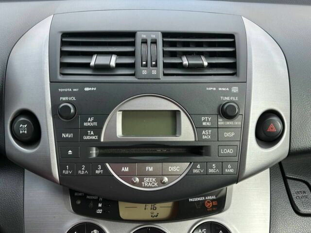 Красный Тойота РАВ 4, объемом двигателя 2 л и пробегом 229 тыс. км за 11400 $, фото 10 на Automoto.ua