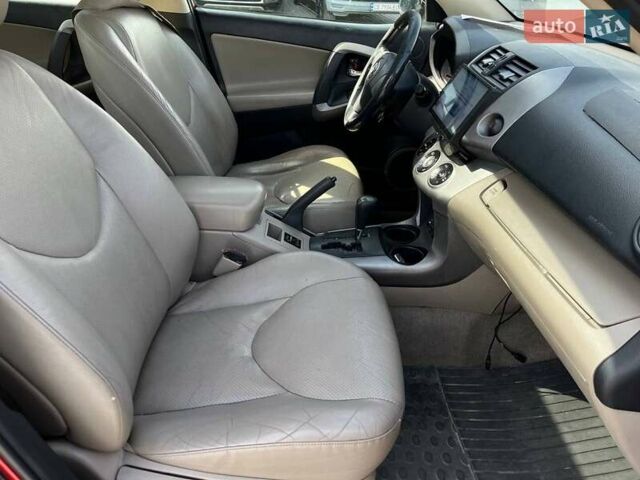 Красный Тойота РАВ 4, объемом двигателя 2 л и пробегом 278 тыс. км за 8990 $, фото 18 на Automoto.ua