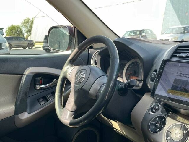 Красный Тойота РАВ 4, объемом двигателя 2 л и пробегом 278 тыс. км за 6990 $, фото 12 на Automoto.ua