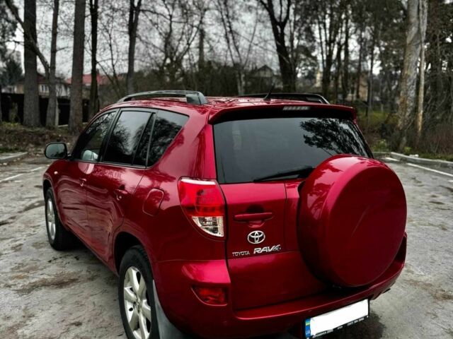 Красный Тойота РАВ 4, объемом двигателя 2 л и пробегом 131 тыс. км за 12999 $, фото 5 на Automoto.ua