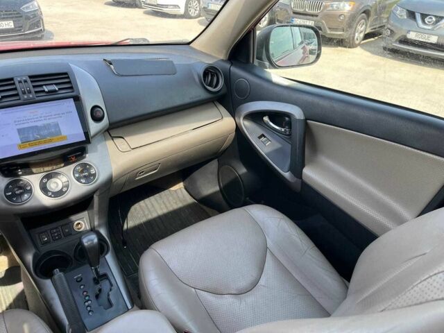 Красный Тойота РАВ 4, объемом двигателя 2 л и пробегом 278 тыс. км за 6990 $, фото 20 на Automoto.ua