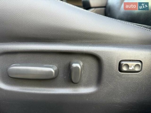 Красный Тойота РАВ 4, объемом двигателя 2 л и пробегом 174 тыс. км за 10999 $, фото 39 на Automoto.ua