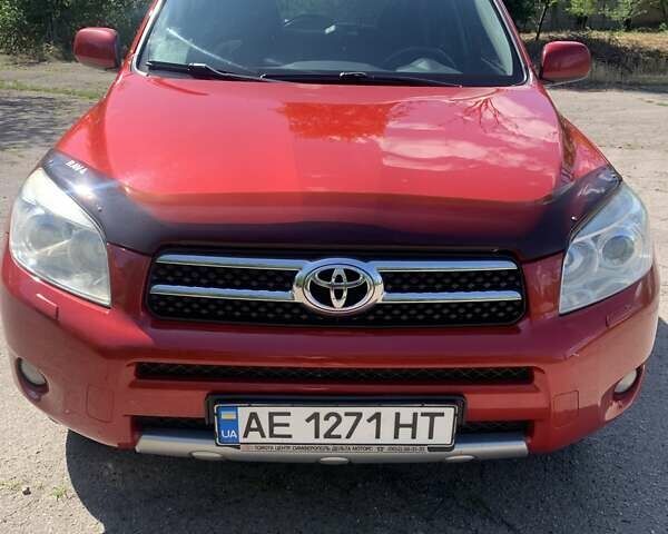 Красный Тойота РАВ 4, объемом двигателя 2 л и пробегом 229 тыс. км за 11200 $, фото 5 на Automoto.ua