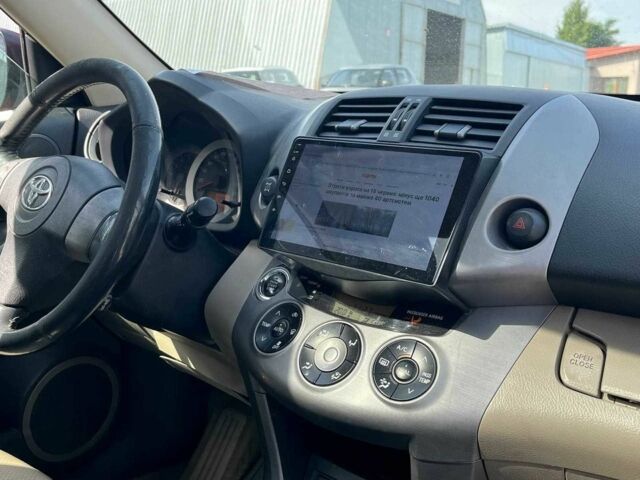 Красный Тойота РАВ 4, объемом двигателя 2 л и пробегом 278 тыс. км за 6990 $, фото 13 на Automoto.ua