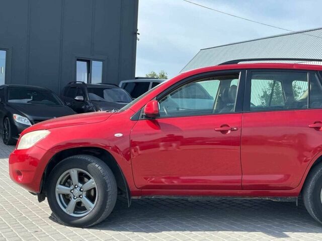 Красный Тойота РАВ 4, объемом двигателя 2 л и пробегом 278 тыс. км за 6990 $, фото 3 на Automoto.ua