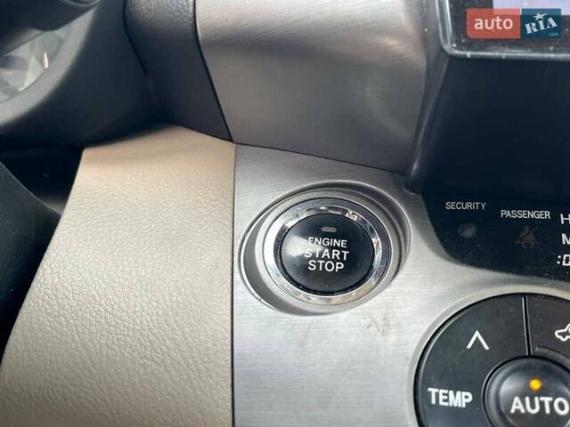 Красный Тойота РАВ 4, объемом двигателя 2 л и пробегом 278 тыс. км за 8990 $, фото 33 на Automoto.ua