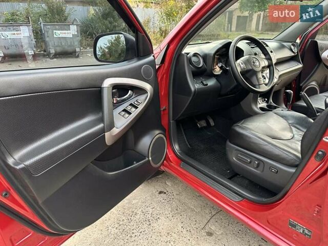 Красный Тойота РАВ 4, объемом двигателя 2.36 л и пробегом 200 тыс. км за 9999 $, фото 59 на Automoto.ua