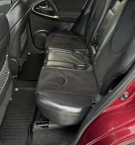 Красный Тойота РАВ 4, объемом двигателя 2 л и пробегом 137 тыс. км за 13699 $, фото 26 на Automoto.ua