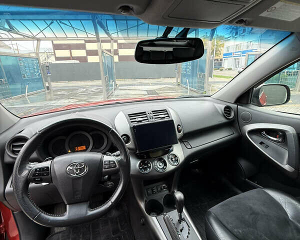 Красный Тойота РАВ 4, объемом двигателя 1.99 л и пробегом 187 тыс. км за 11400 $, фото 11 на Automoto.ua