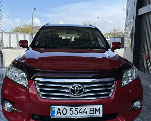 Червоний Тойота РАВ 4, об'ємом двигуна 1.99 л та пробігом 220 тис. км за 11500 $, фото 1 на Automoto.ua