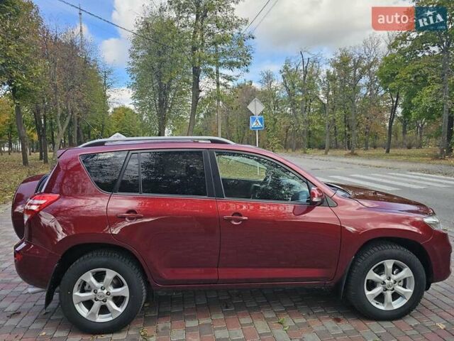 Червоний Тойота РАВ 4, об'ємом двигуна 2.36 л та пробігом 133 тис. км за 11500 $, фото 22 на Automoto.ua