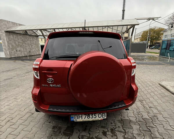 Красный Тойота РАВ 4, объемом двигателя 1.99 л и пробегом 187 тыс. км за 11400 $, фото 4 на Automoto.ua