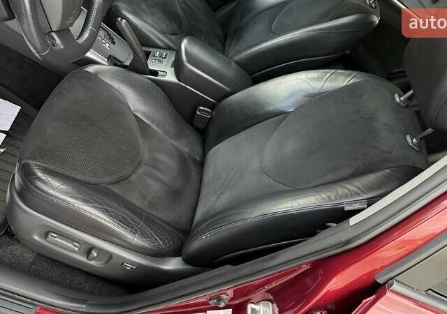 Красный Тойота РАВ 4, объемом двигателя 2 л и пробегом 137 тыс. км за 13699 $, фото 17 на Automoto.ua