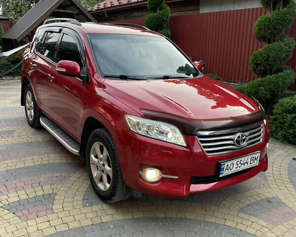 Червоний Тойота РАВ 4, об'ємом двигуна 1.99 л та пробігом 220 тис. км за 11500 $, фото 13 на Automoto.ua