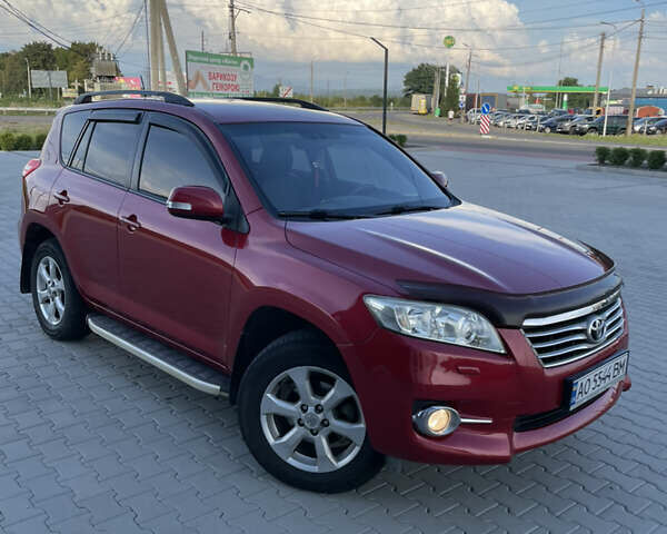Червоний Тойота РАВ 4, об'ємом двигуна 1.99 л та пробігом 220 тис. км за 11500 $, фото 7 на Automoto.ua
