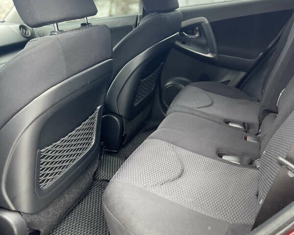 Красный Тойота РАВ 4, объемом двигателя 2.2 л и пробегом 212 тыс. км за 14999 $, фото 16 на Automoto.ua