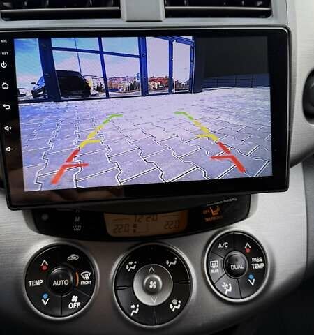 Красный Тойота РАВ 4, объемом двигателя 2 л и пробегом 137 тыс. км за 13699 $, фото 22 на Automoto.ua