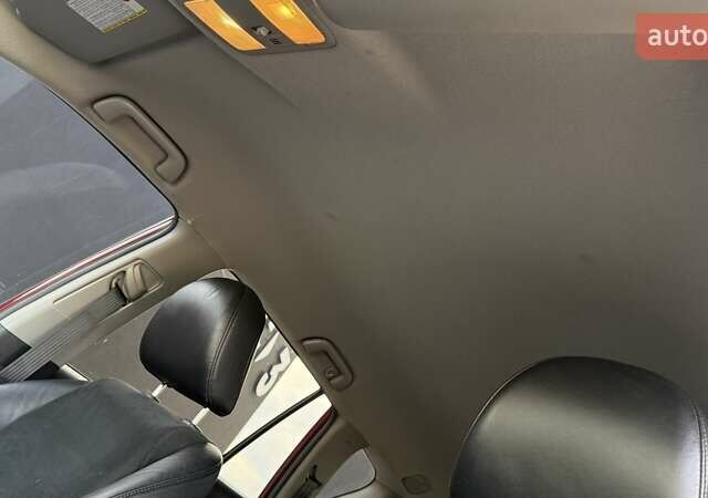 Красный Тойота РАВ 4, объемом двигателя 2 л и пробегом 137 тыс. км за 13699 $, фото 24 на Automoto.ua