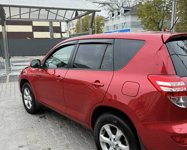 Красный Тойота РАВ 4, объемом двигателя 1.99 л и пробегом 187 тыс. км за 11400 $, фото 3 на Automoto.ua