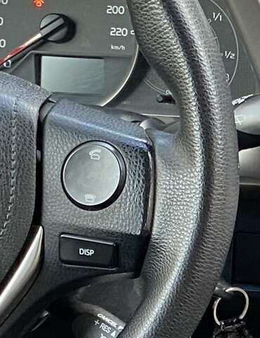 Красный Тойота РАВ 4, объемом двигателя 2 л и пробегом 238 тыс. км за 15400 $, фото 15 на Automoto.ua