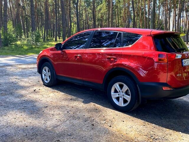 Червоний Тойота РАВ 4, об'ємом двигуна 2.5 л та пробігом 167 тис. км за 14400 $, фото 1 на Automoto.ua