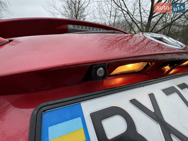 Червоний Тойота РАВ 4, об'ємом двигуна 2.49 л та пробігом 190 тис. км за 16499 $, фото 16 на Automoto.ua